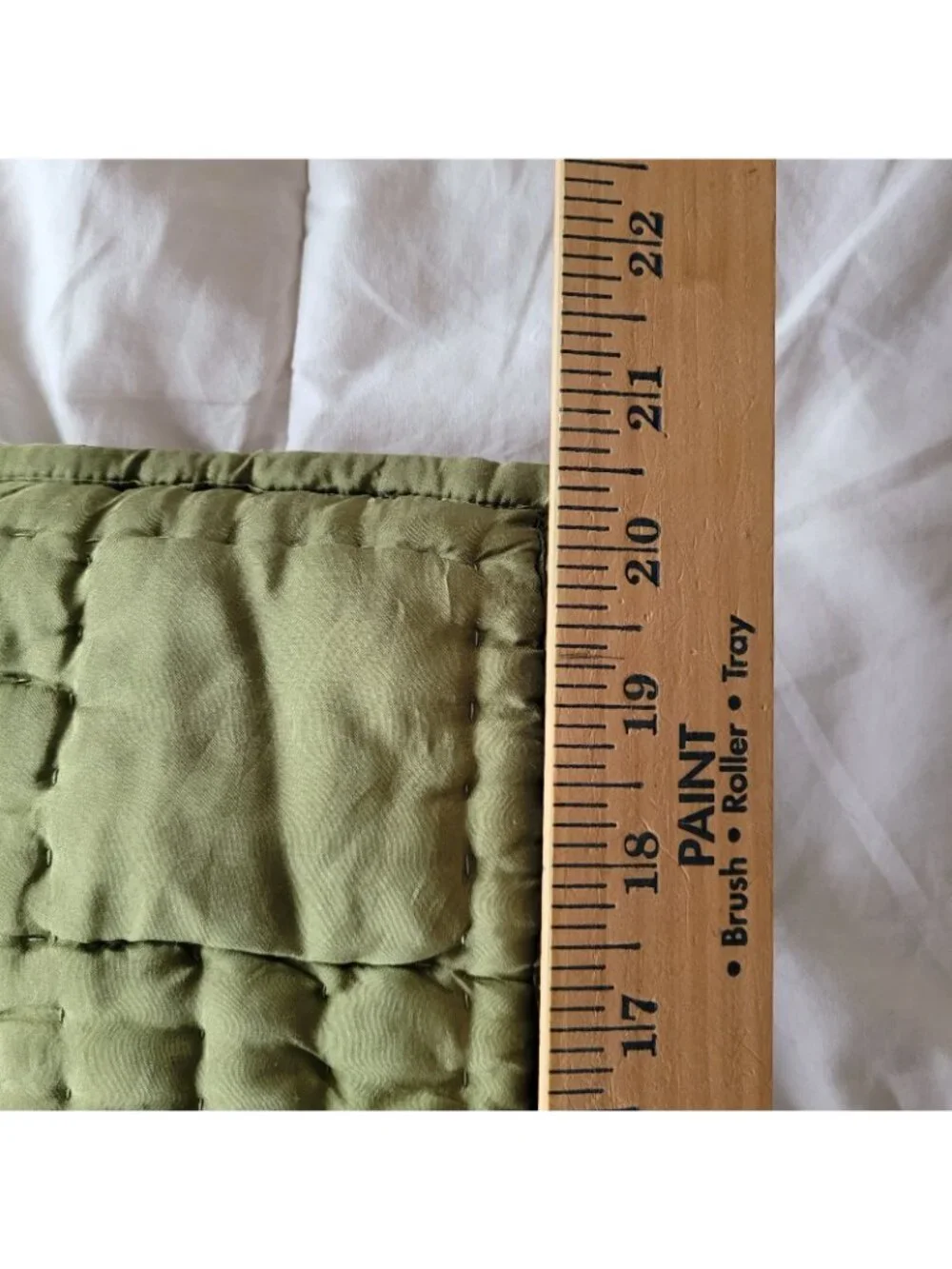 Pottery Barn Set of 2 Standard Pillow Shams Olive Green Satin Washed Never Used